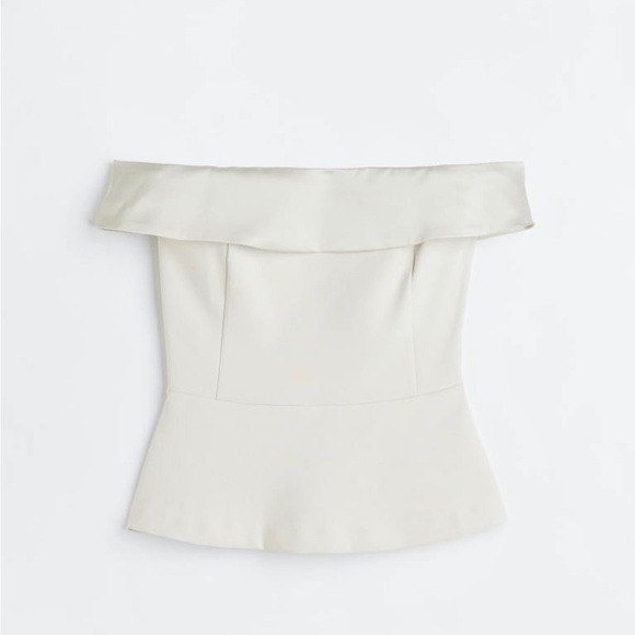H&M NWT Off the shoulder satin feel peplum top - Picture 6 of 6